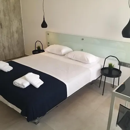 Amazing @ Aiolou Str. Apartment *