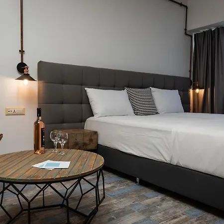 Apartment Amazing @ Aiolou Str.
