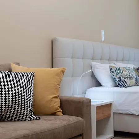 Amazing @ Aiolou Str. Apartment *
