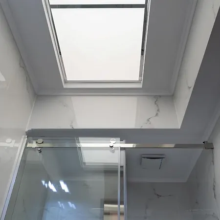 Apartment Amazing @ Aiolou Str. Athens